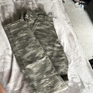 HEI CAMOUFLAGE SKINNY JEANS NWOT SZ 27